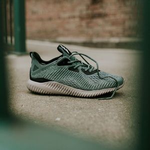 Adidas Alphabounce EM Running Shoes SZ 10